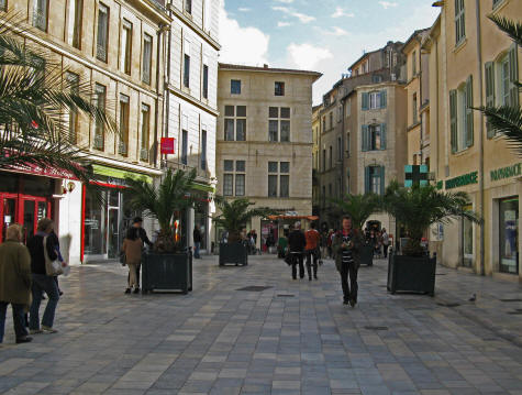 Shopping in Nimes France