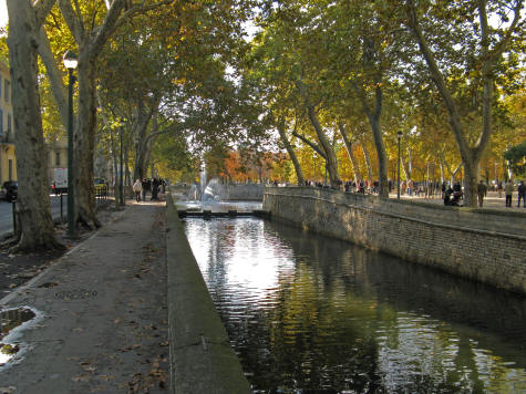 Les Quais de la Fontaine, Nice France